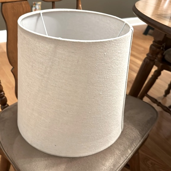 Brand new tan lamp shade, never used. - Picture 1 of 6